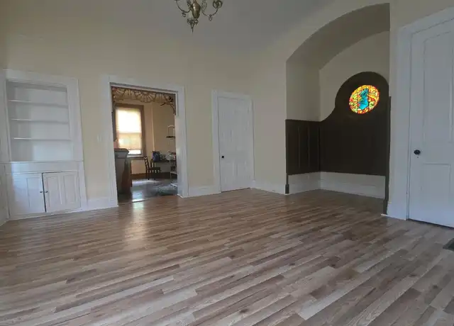 Property at 3141 Bishop St Unit 1, Cincinnati, OH, 45220, 3 beds, 1 bath, [object Object]