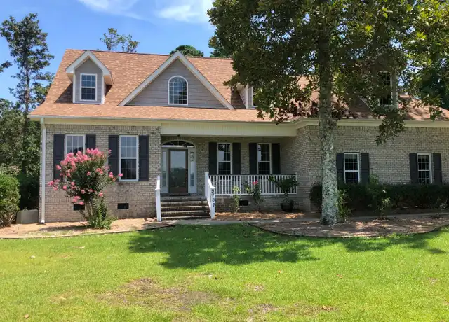 Property at 5707 Sentinel Ct, Wilmington, NC, 28409, 4 beds, 3 baths, [object Object]