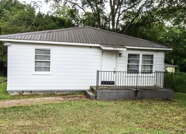 Property at 167 2nd St SE, Graysville, AL, 35073, 3 beds, 2 baths, [object Object]