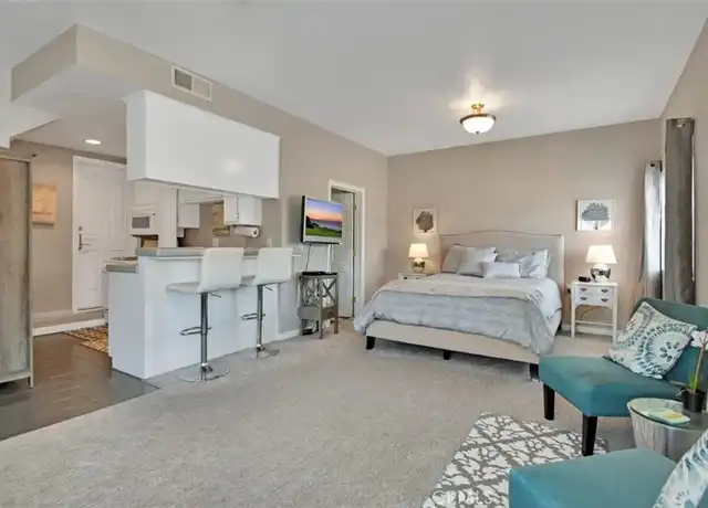 Property at 328 Rosecrans Ave, Manhattan Beach, CA, 90266, 1 bed, 1 bath, [object Object]