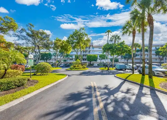 Property at 3850 Oaks Clubhouse Dr #208, Pompano Beach, FL, 33069, 3 beds, 2 baths, [object Object]