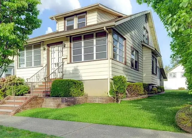 Property at 213 4th Ave, Hawthorne, NJ, 07506, 2 beds, 1 bath, [object Object]