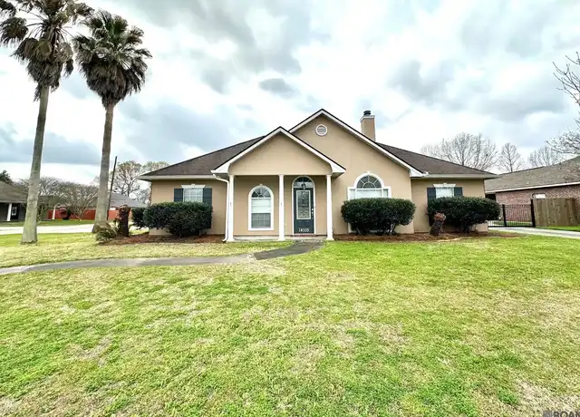 Property at 14335 Parkmeadow Dr, Prairieville, LA, 70769, 3 beds, 2 baths, [object Object]