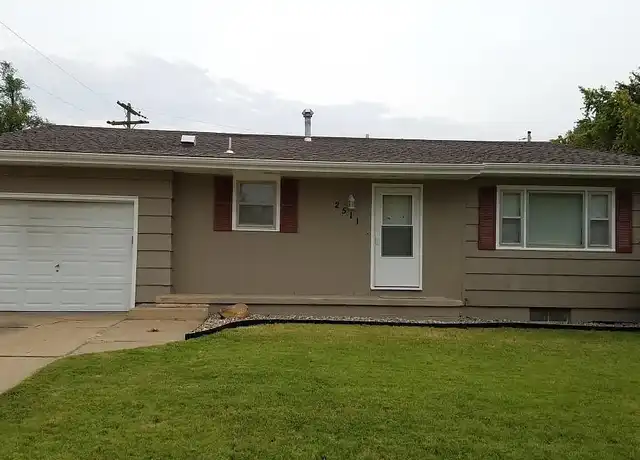 Property at 2511 Rockhurst Rd, Salina, KS, 67401, 4 beds, 2 baths, [object Object]