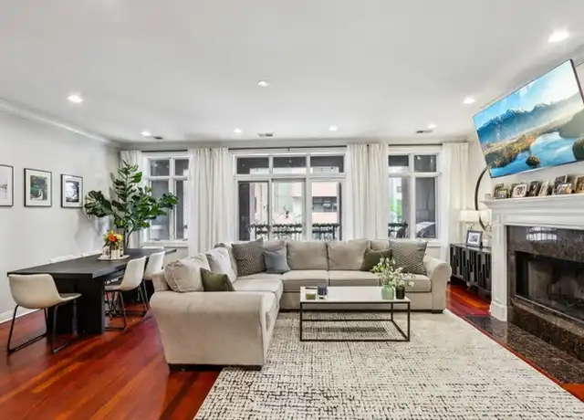 Property at 1411 W Chicago Ave #2, Chicago, IL, 60642, 3 beds, 2 baths, [object Object]