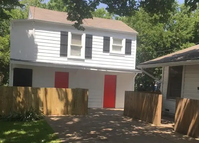 Property at 2307 Monroe St, Commerce, TX, 75428, 1 bed, 1 bath, [object Object]