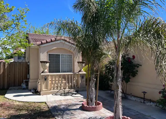 Property at 1860 College Greens Dr, Los Banos, CA, 93635, 3 beds, 2 baths, [object Object]