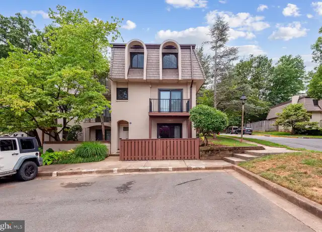 Property at 1635 Valencia Way, Reston, VA, 20190, 3 beds, 2.5 baths, [object Object]