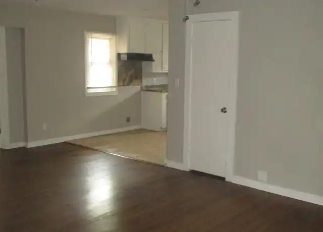 Property at 4616 NW 16th St, Oklahoma City, OK, 73127, 4 beds, 2 baths, [object Object]