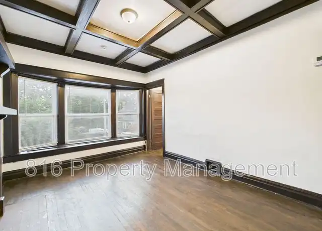 Property at 3233 Charlotte St Unit 2N, Kansas City, MO, 64109, 1 bed, 1 bath, [object Object]