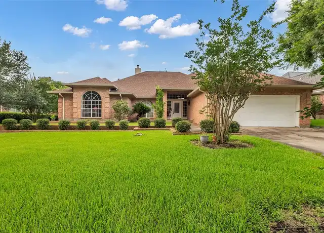 Property at 121 April Waters Dr W, Montgomery, TX, 77356, 3 beds, 2.5 baths, [object Object]