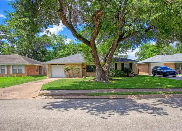 Property at 5206 De Lange Ln, Houston, TX, 77092, 3 beds, 1 bath, [object Object]