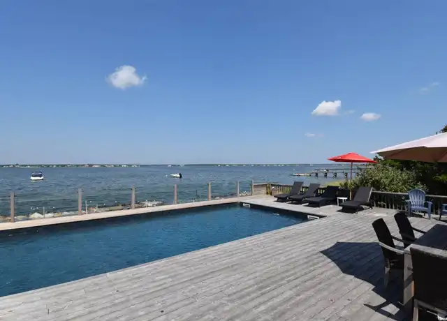 Property at 620 Dune Rd, Westhampton Beach, NY, 11978, 3 beds, 2 baths, [object Object]