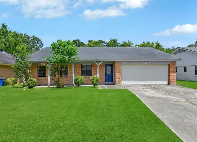 Property at 206 Ron Cir, Friendswood, TX, 77546, 3 beds, 2 baths, [object Object]