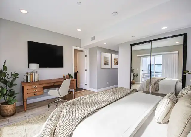 Property at 5355 Lexington Ave Unit 53515, Los Angeles, CA, 90029, 5 beds, 5 baths, [object Object]