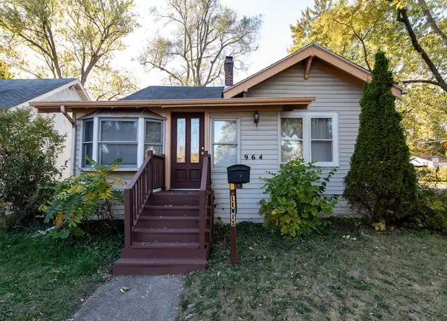 Property at 964 N Lewis Ave, Waukegan, IL, 60085, 3 beds, 1 bath, [object Object]