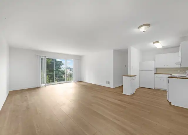 Property at 415 Warren Dr Unit 02, San Francisco, CA, 94131, 2 beds, 1 bath, [object Object]