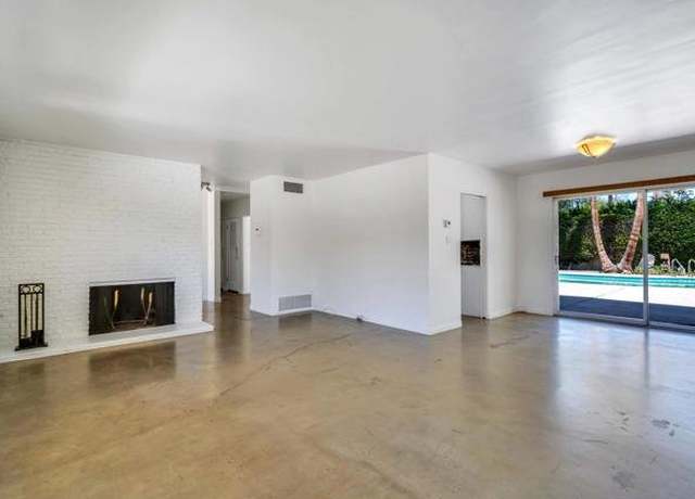 Photo of 1120 S Paseo de Marcia, Palm Springs, CA 92264