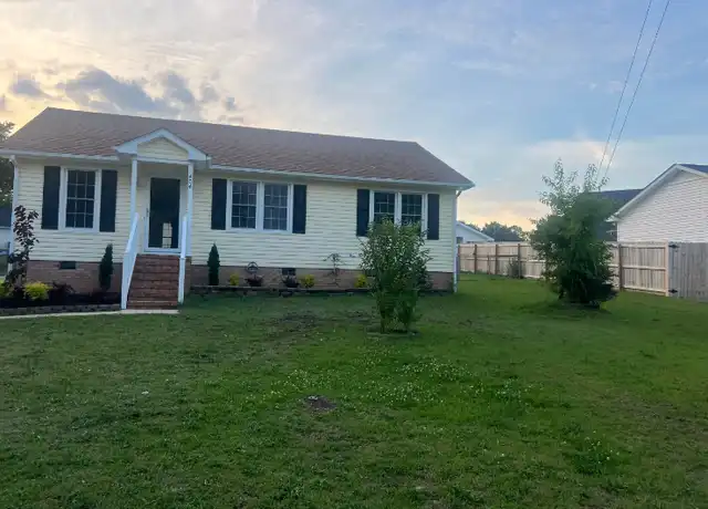 Property at 404 Cardinal Dr, Clayton, NC, 27520, 3 beds, 2 baths, [object Object]
