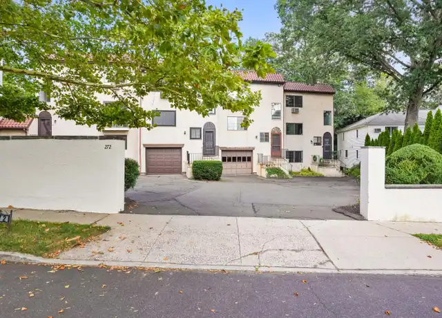 Property at 272 Hubbard Ave #10, Stamford, CT, 06905, 2 beds, 1.5 baths, [object Object]
