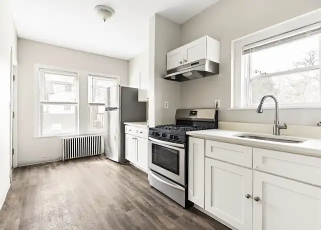 Property at 47 Appleton St Unit 2, Quincy, MA, 02171, 2 beds, 1 bath, [object Object]