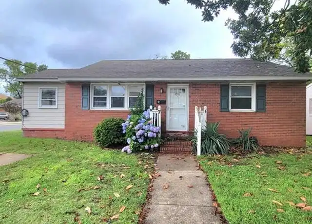 Property at 427 21st St Unit A, Virginia Beach, VA, 23451, 3 beds, 1 bath, [object Object]