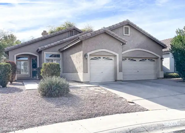 Property at 2573 W Ivanhoe St, Chandler, AZ, 85224, 3 beds, 2 baths, [object Object]
