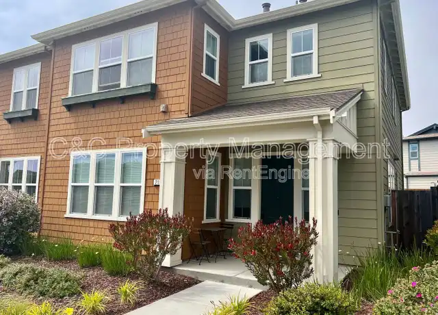 Property at 215 9th St, Marina, CA, 93933, 3 beds, 2.5 baths, [object Object]