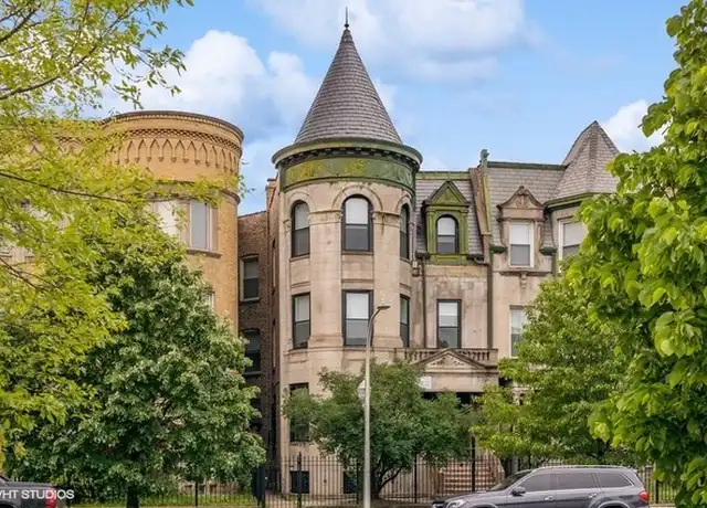 Property at 4740 S Prairie Ave Unit 3, Chicago, IL, 60615, 4 beds, 2 baths, [object Object]