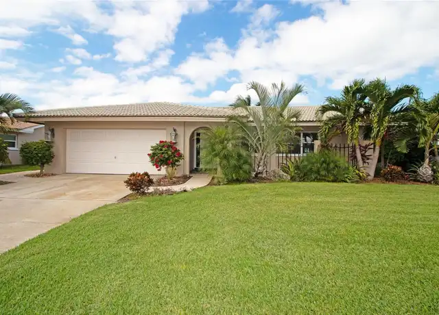 Property at 2003 Michigan Ave NE, Saint Petersburg, FL, 33703, 3 beds, 2 baths, [object Object]