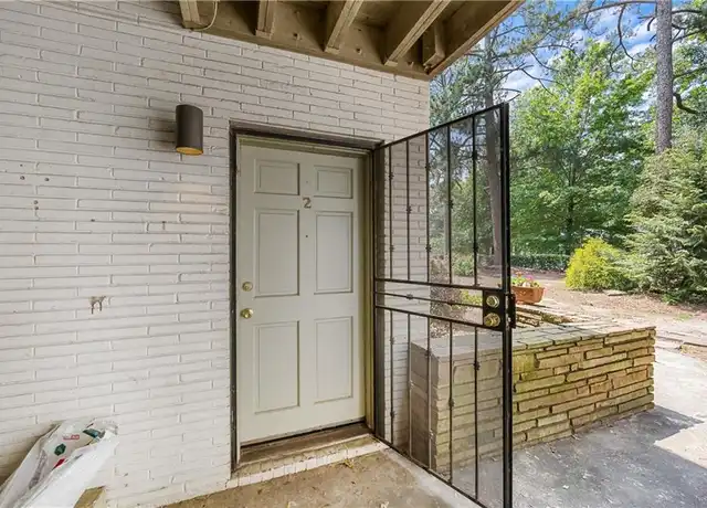 Property at 11 Peachtree Hills Ave NE Unit A2, Atlanta, GA, 30305, 1 bed, 1 bath, [object Object]