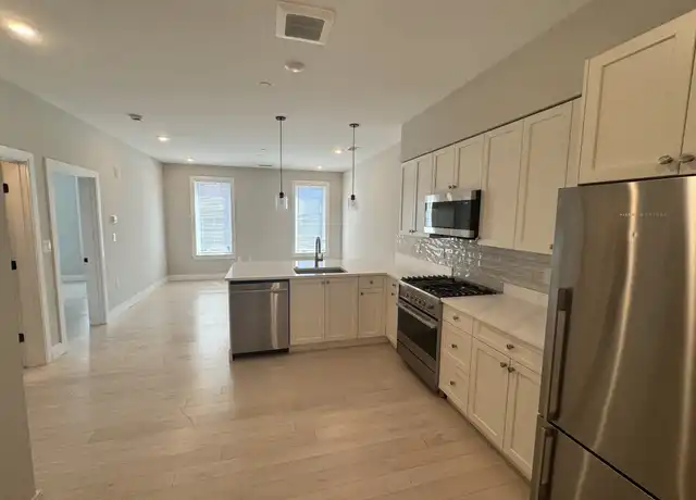 Property at 197 Green St Unit 308, Jamaica Plain, MA, 02130, 1 bed, 1 bath, [object Object]