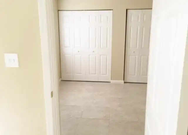 Property at 9318 N Hartts Dr Unit 1, Tampa, FL, 33617, 3 beds, 1 bath, [object Object]