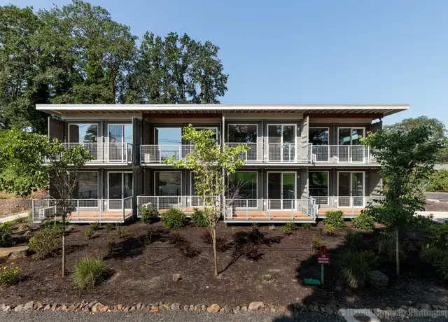 Property at 245 S 7th St Unit 1, St Helens, OR, 97051, 1 bed, 1 bath, [object Object]