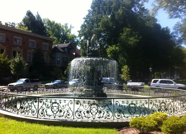 Property at 525 Belgravia Ct Unit 525-1, Louisville, KY, 40208, 3 beds, 1.5 baths, [object Object]