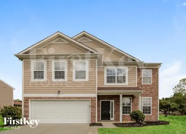 Property at 13704 Stringfellow Ln, Charlotte, NC, 28278, 4 beds, 2 baths, [object Object]
