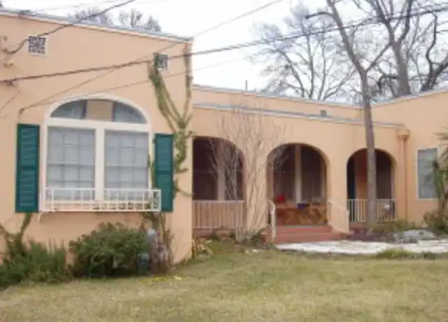 Property at 808 E 30th St Unit B, Austin, TX, 78705, 2 beds, 1 bath, [object Object]