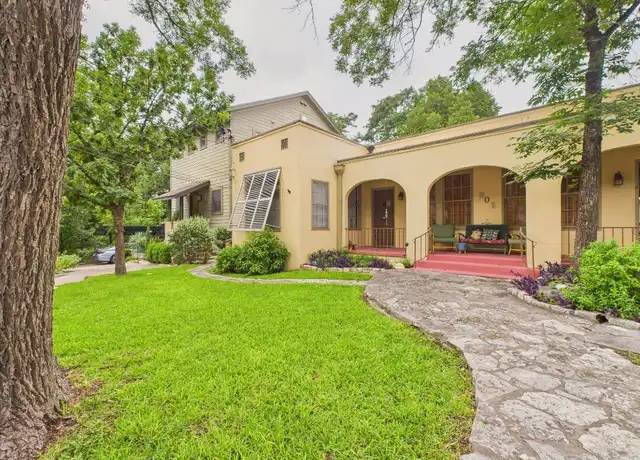 Property at 808 E 30th St Unit B, Austin, TX, 78705, 2 beds, 1 bath, [object Object]