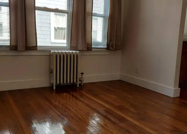 Property at 64 Gordon St, Quincy, MA, 02171, 1 bed, 1 bath, [object Object]