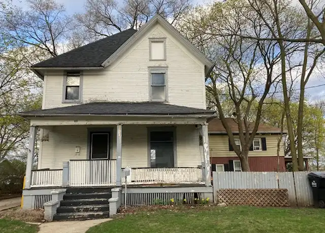 Property at 911 6th St, Beloit, WI, 53511, 3 beds, 1 bath, [object Object]