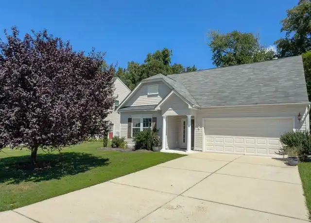 Property at 628 Leonard Ln, Newport News, VA, 23601, 4 beds, 3 baths, [object Object]