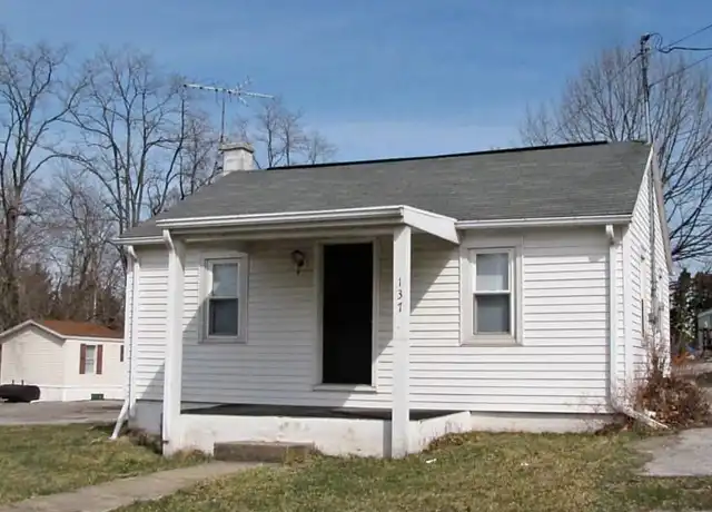 Property at 137 Pear Ave, Manchester, PA, 17345, 1 bed, 1 bath, [object Object]