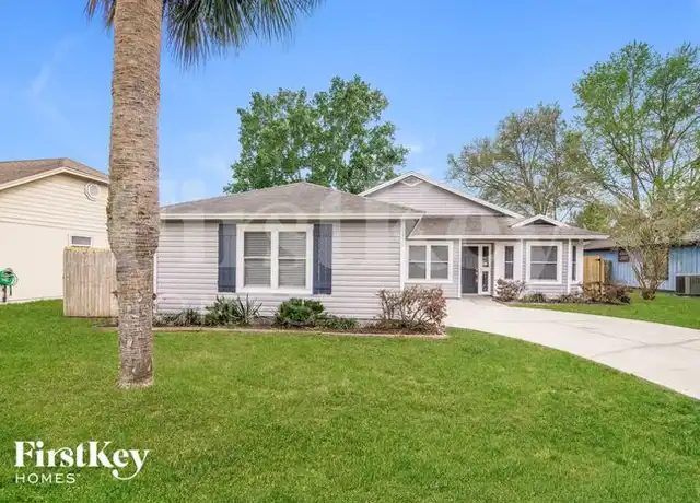 Property at 8450 Sugartree Dr, Jacksonville, FL, 32244, 3 beds, 2 baths, [object Object]