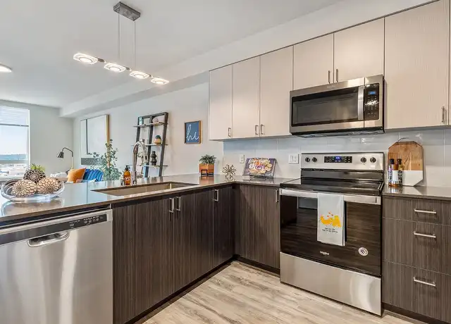 Property at Geo - 17990 Midvale Ave N, Shoreline, WA, 98133, 0-2 beds, 1-2 bath, [object Object]