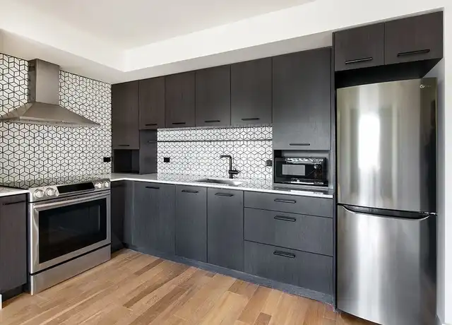 Property at 101 E 10th St Unit 2A, New York, NY, 10003, 1 bed, 1 bath, [object Object]