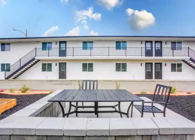 Property at 265 Cedar Rd Unit D, Vista, CA, 92083, 2 beds, 1 bath, [object Object]