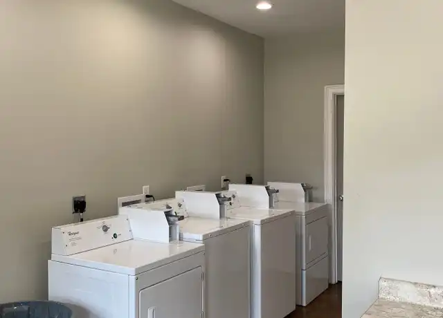 Property at Baytree Ridge - 1726 Poplar St, Valdosta, GA, 31601, 2 beds, 2 baths, [object Object]