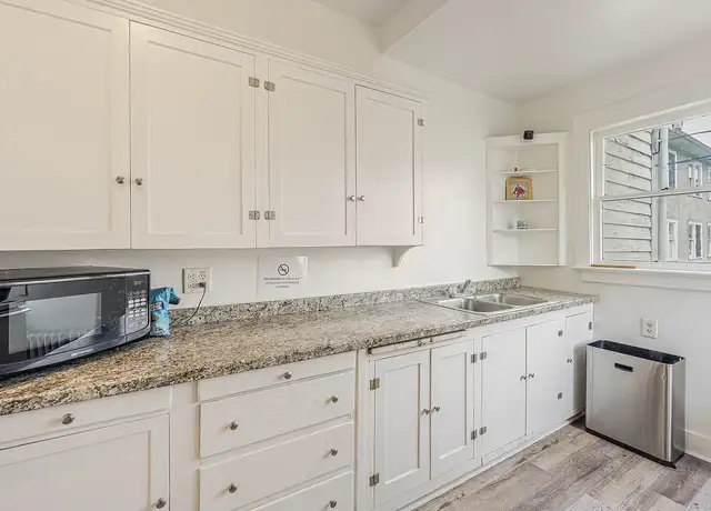 Photo of 423 2nd St NE, Puyallup, WA 98372