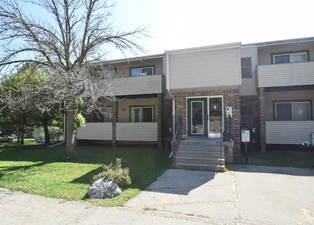 Property at View Pointe - 2301 Columbus Ln, Madison, WI, 53704, 2 beds, 2 baths, [object Object]