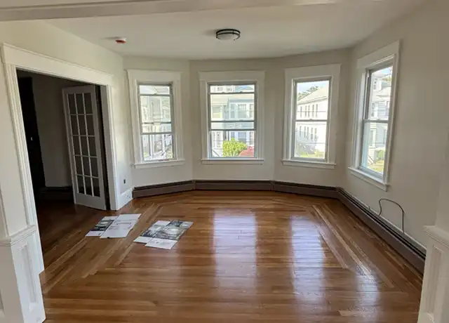 Property at 24 Burgess St, Methuen, MA, 01844, 3 beds, 1 bath, [object Object]